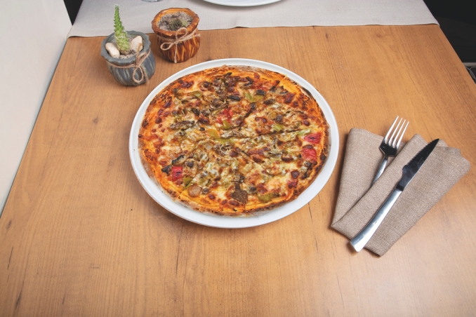 Kavurmalı Pizza